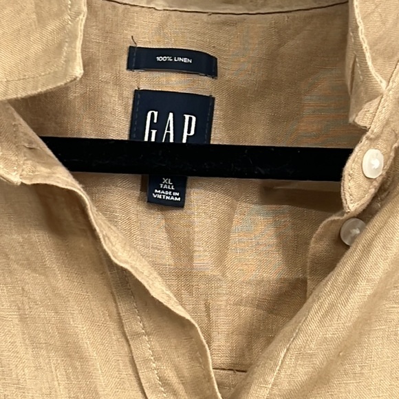 Gap Linen Shirt - Picture 2 of 3